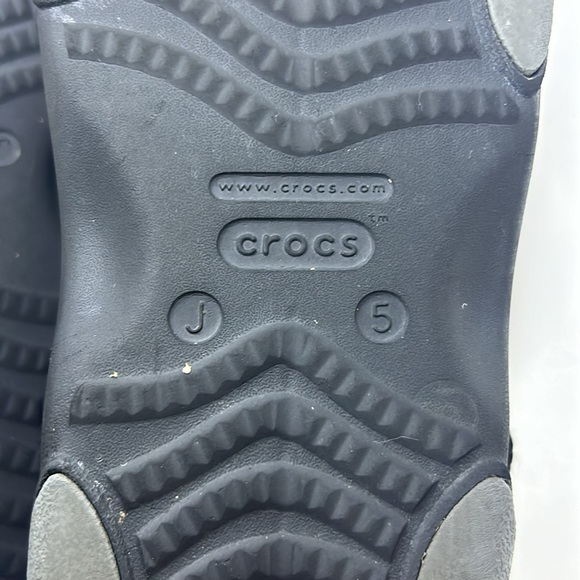 Crocs All Terrain Black With Adjustable straps Sandal Shoes 5 youth - Picture 7 of 7